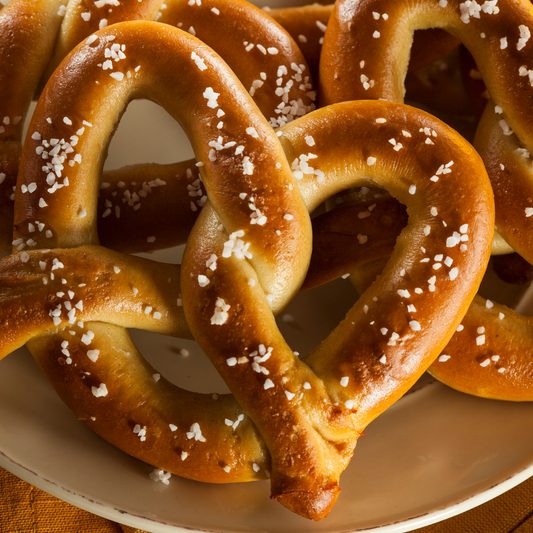 Gluten Free Soft Pretzel (6 pc) Easy